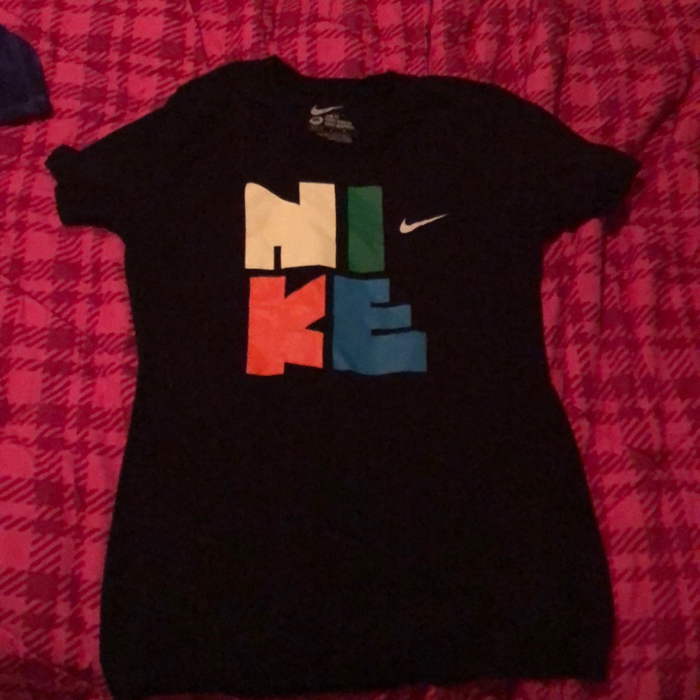 Nike t shirt